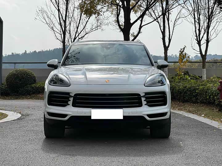Фото 2 - Porsche Cayenne