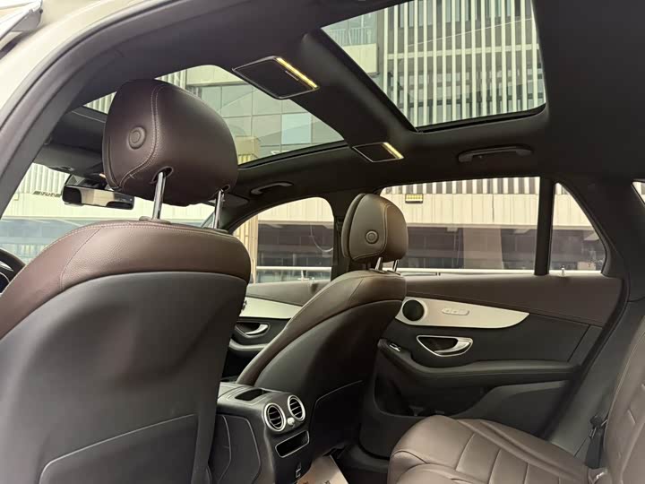 Фото 9 - Mercedes-Benz GLC-Class