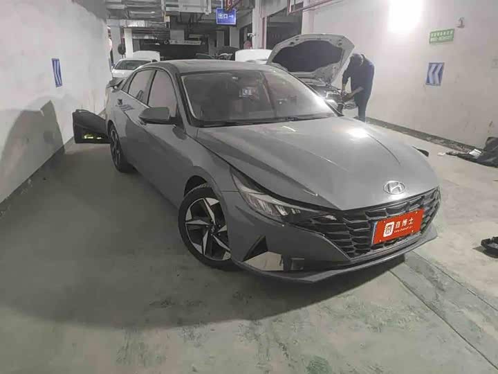 Фото 2 - Hyundai Elantra N line