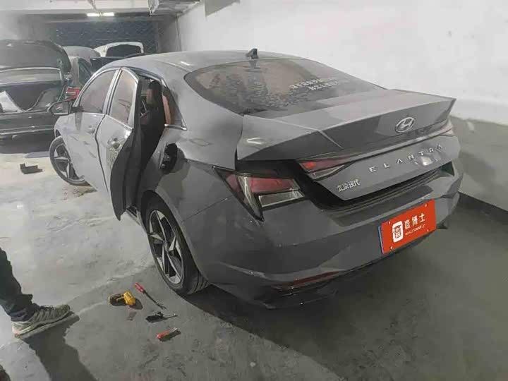 Фото 3 - Hyundai Elantra N line