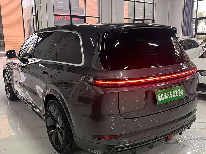 Фото 9 - LiXiang L9