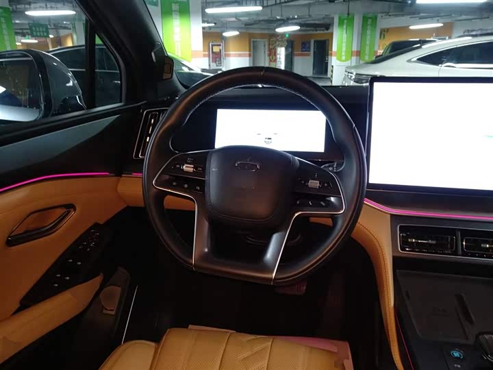 Фото 11 - BYD Song L DM-i Hybrid