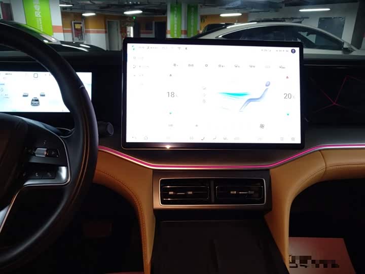 Фото 13 - BYD Song L DM-i Hybrid