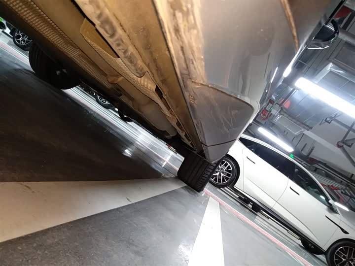 Фото 21 - BYD Song L DM-i Hybrid