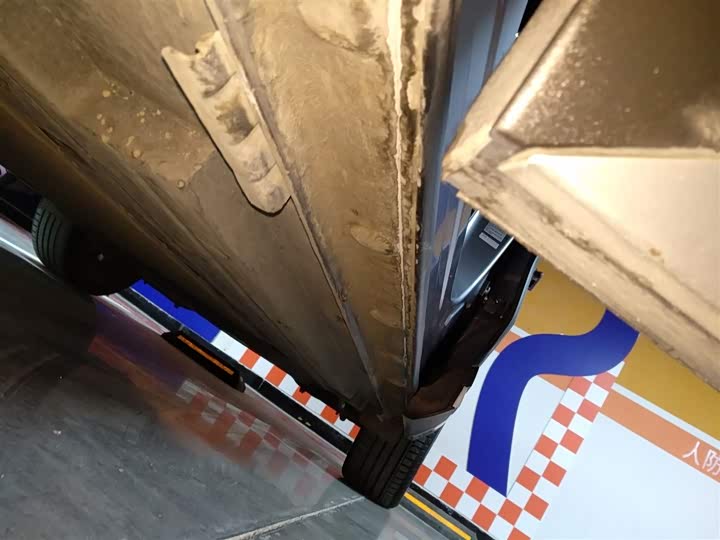 Фото 22 - BYD Song L DM-i Hybrid