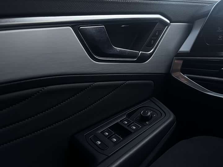 Фото 15 - Volkswagen Talagon