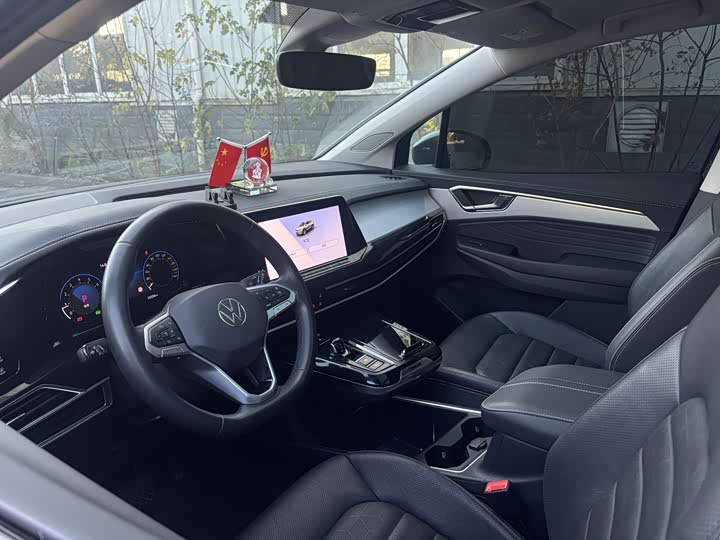 Фото 17 - Volkswagen Talagon