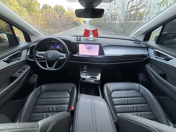 Фото 8 - Volkswagen Talagon