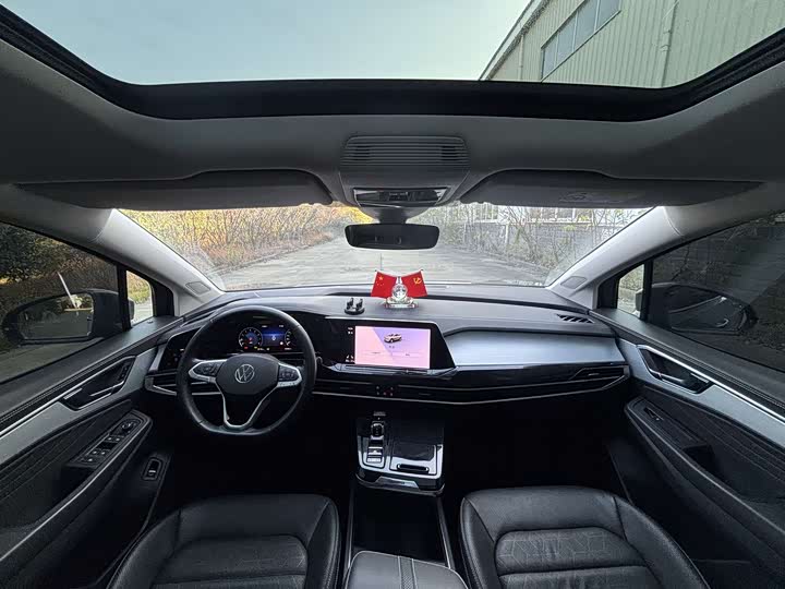 Фото 9 - Volkswagen Talagon