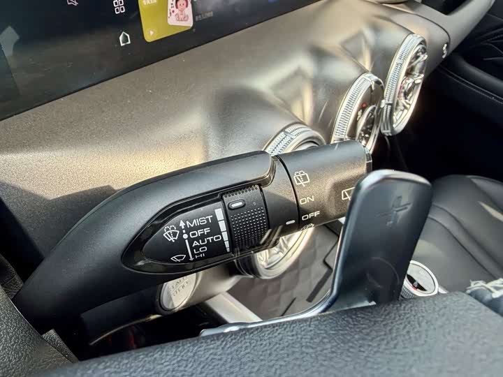 Фото 19 - Tank 300