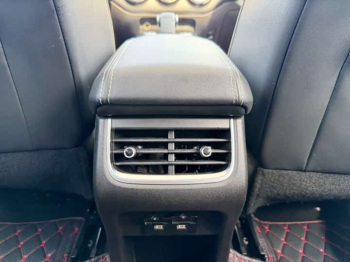 Фото 24 - Tank 300