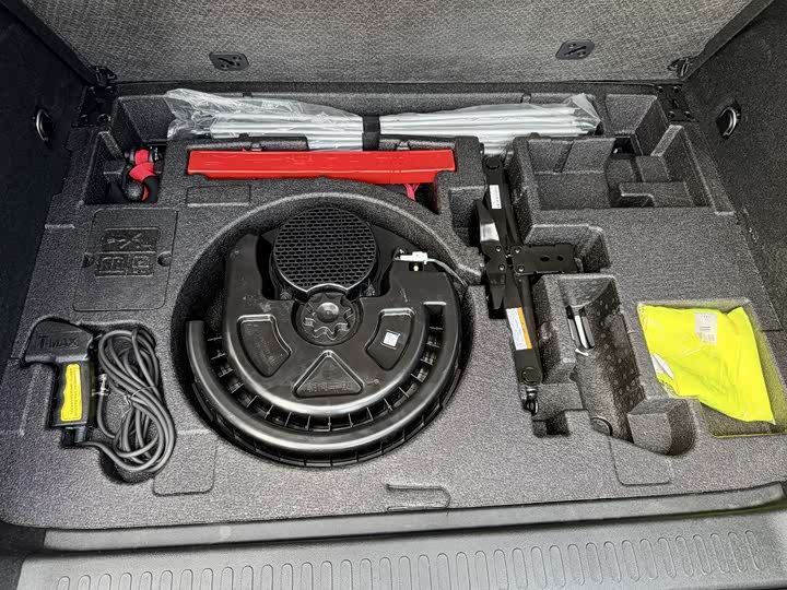 Фото 35 - Tank 300