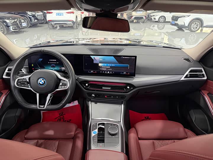 Фото 5 - BMW i3