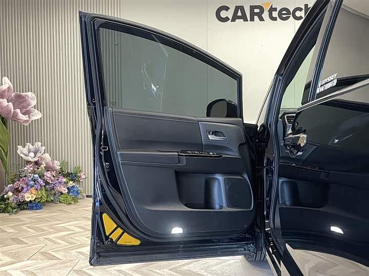 Фото 15 - Honda Odyssey