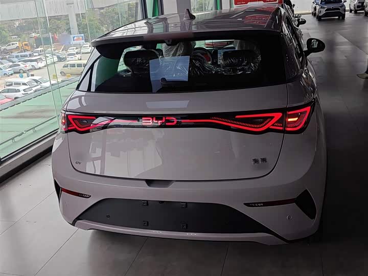 Фото 6 - BYD Dolphin