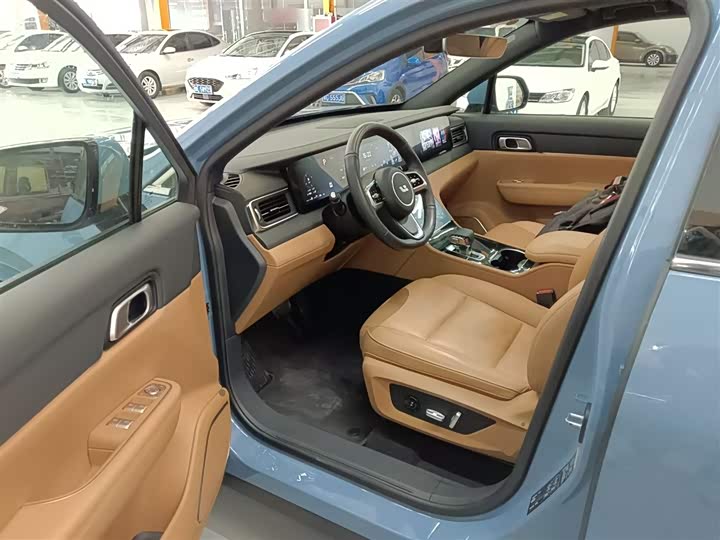 Фото 16 - LiXiang One