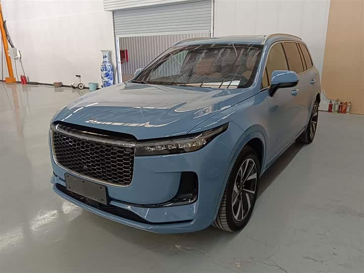 Фото 2 - LiXiang One