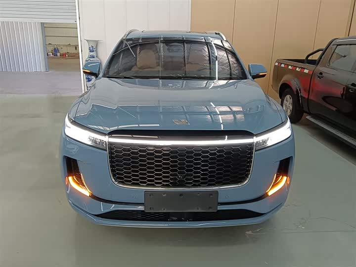 Фото 3 - LiXiang One