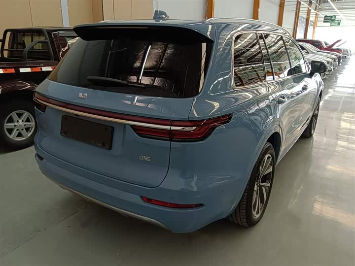 Фото 7 - LiXiang One