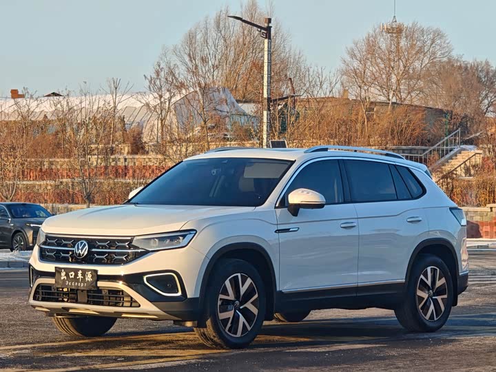 Фото 1 - Volkswagen Tayron