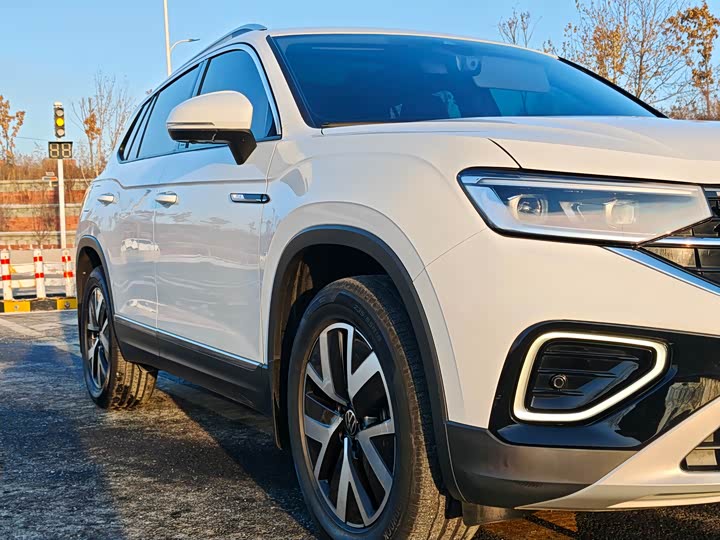 Фото 9 - Volkswagen Tayron