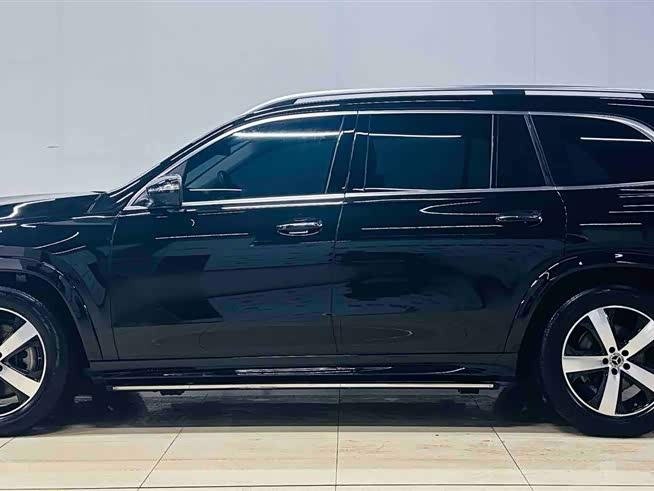 Фото 21 - Mercedes-Benz GLS-Class