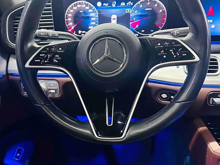 Фото 3 - Mercedes-Benz GLS-Class