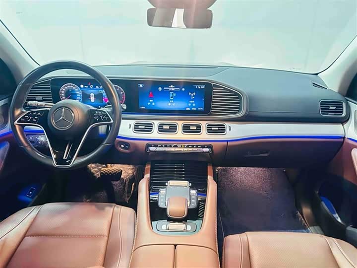 Фото 9 - Mercedes-Benz GLS-Class