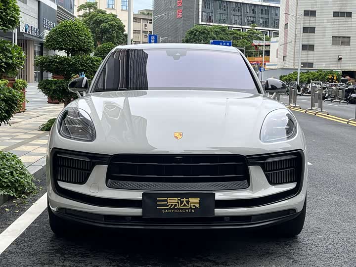 Фото 2 - Porsche Macan
