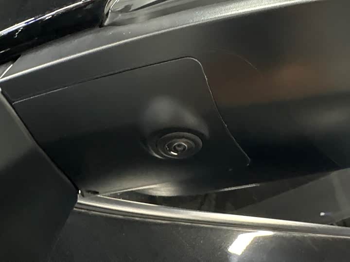 Фото 11 - Toyota Wildlander