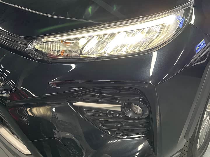 Фото 8 - Toyota Wildlander