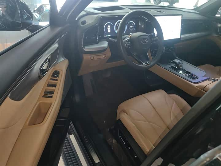 Фото 16 - GAC Trumpchi ES9