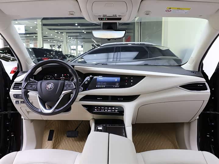 Фото 10 - Buick Enclave