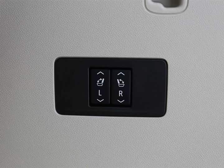 Фото 19 - Buick Enclave