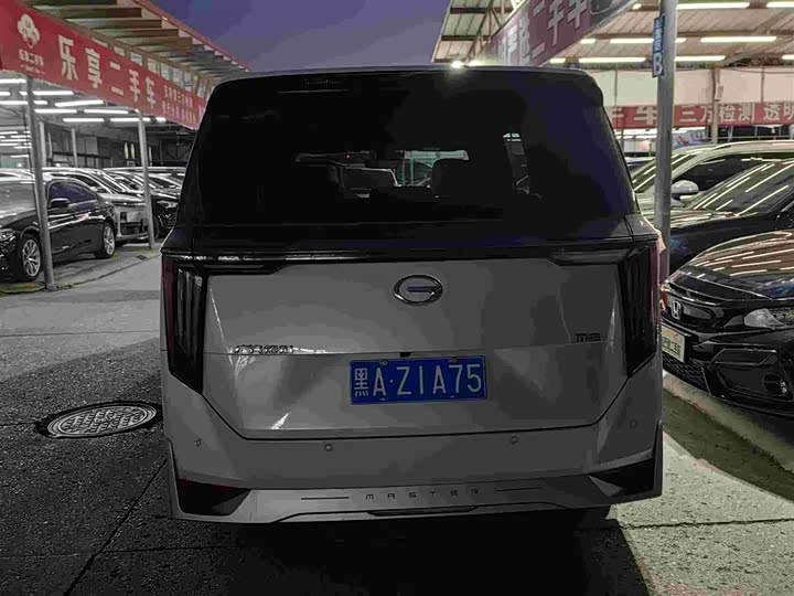 Фото 5 - GAC Trumpchi M8