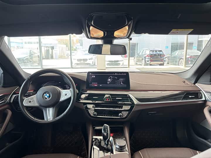 Фото 7 - BMW 5 Series