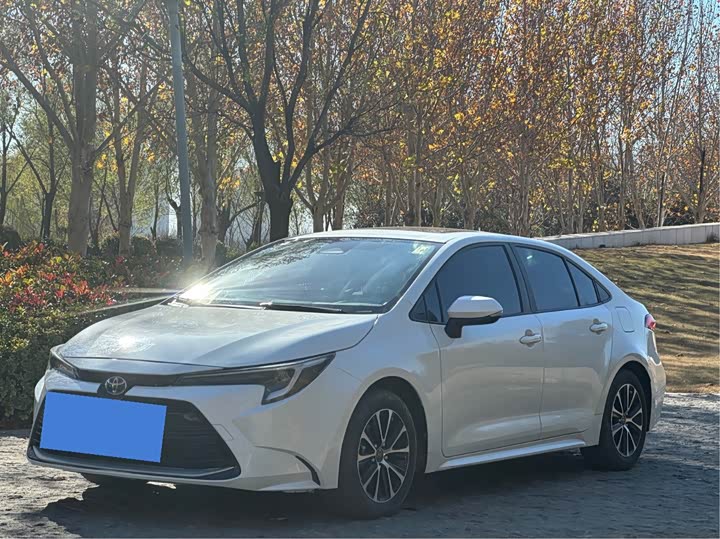 Фото 3 - Toyota Levin