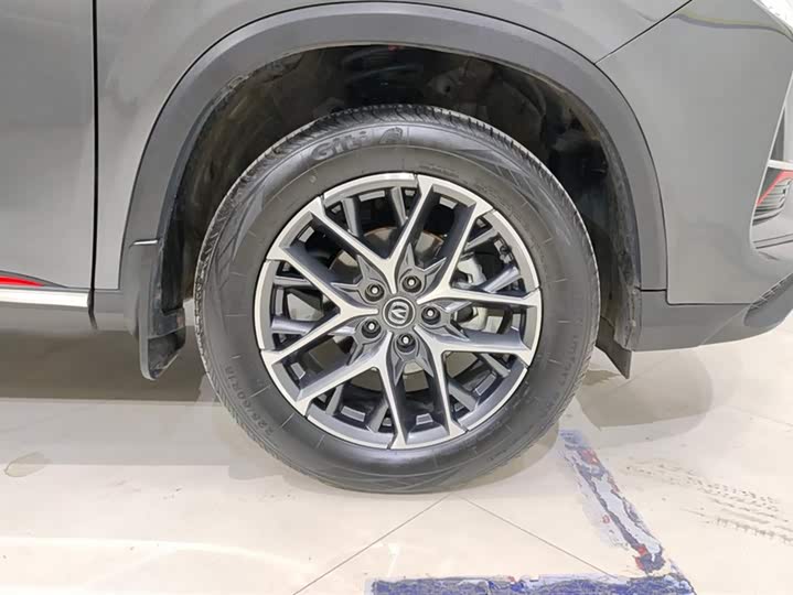 Фото 6 - Changan CS75 Plus