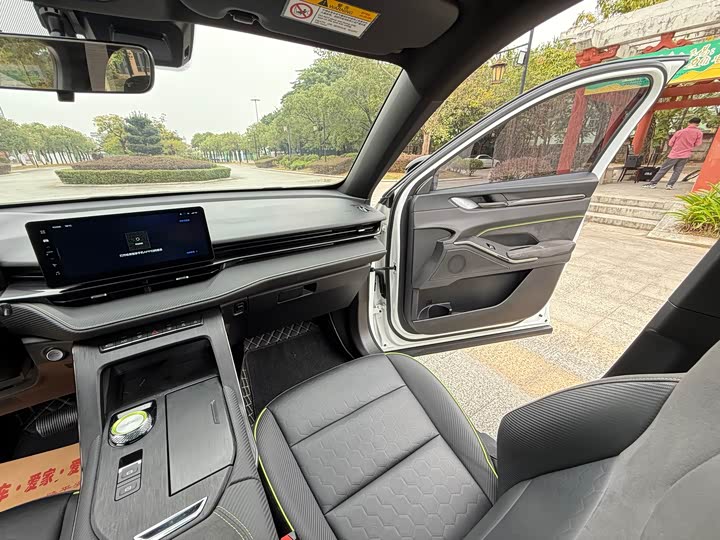 Фото 19 - Haval H6S