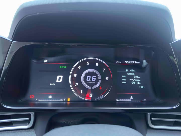 Фото 12 - Hyundai Elantra N line