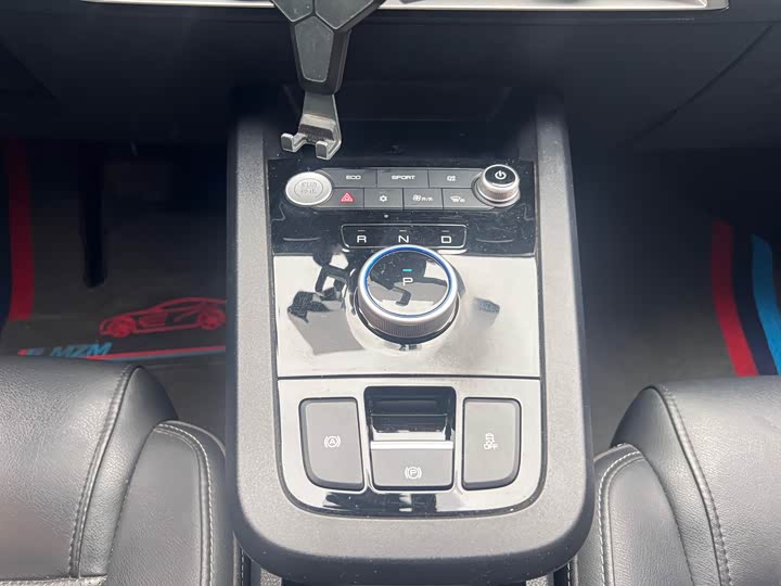 Фото 11 - BYD E2