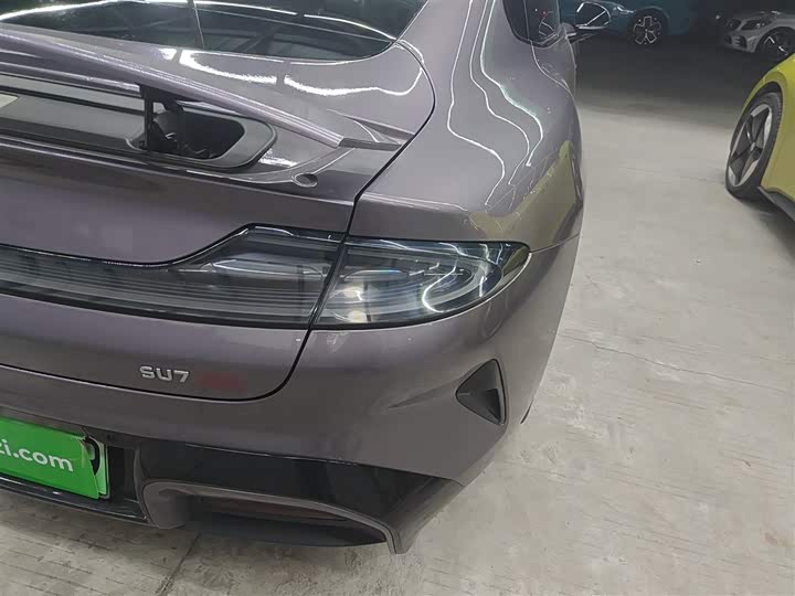 Фото 8 - Xiaomi SU7