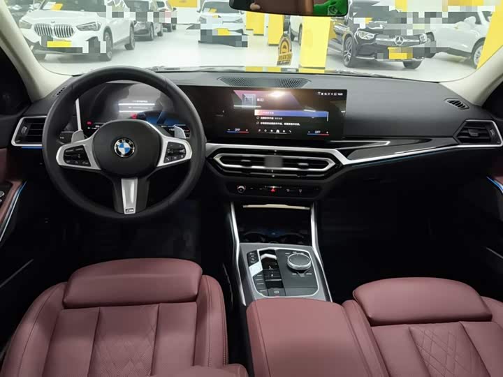 Фото 10 - BMW 3 Series