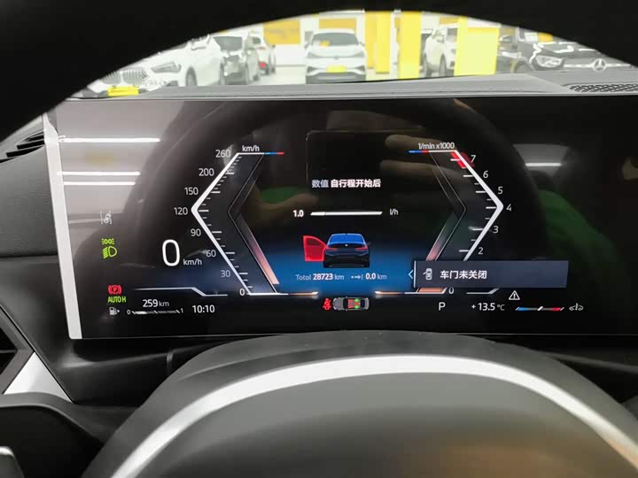 Фото 12 - BMW 3 Series