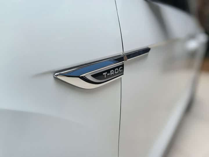 Фото 16 - Volkswagen T-Roc