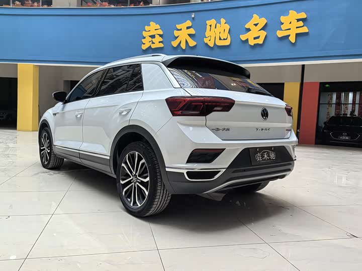 Фото 9 - Volkswagen T-Roc