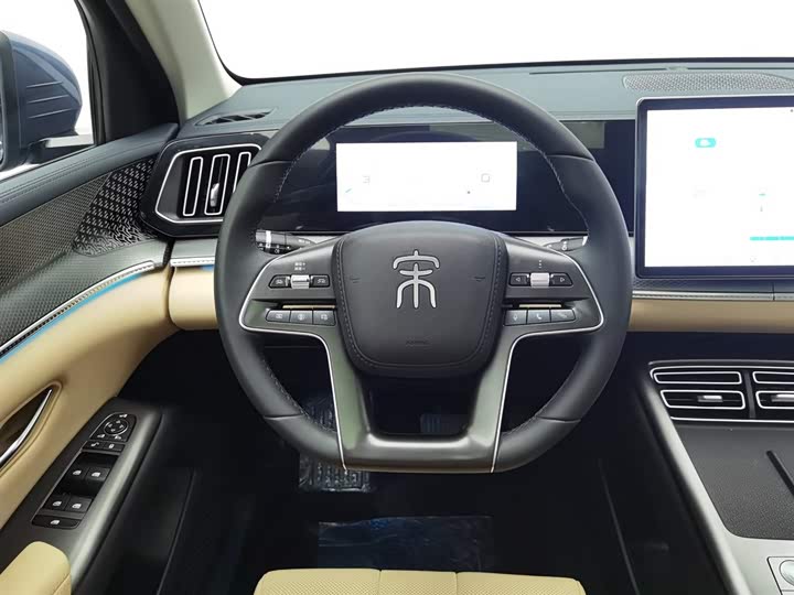 Фото 11 - BYD Song Pro Hybrid