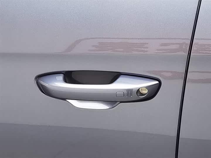 Фото 18 - BYD Song Pro Hybrid