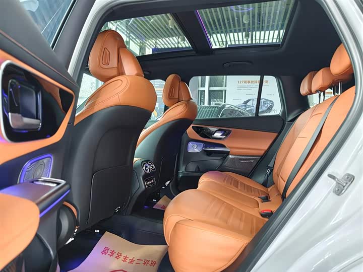 Фото 16 - Mercedes-Benz GLC-Class