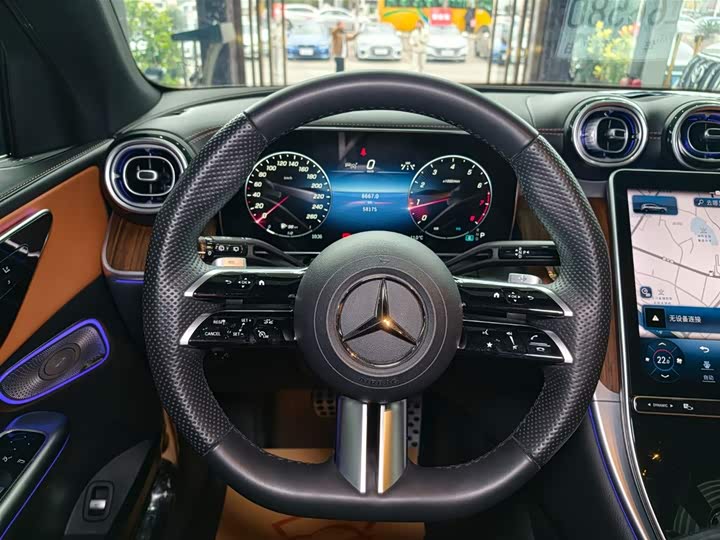 Фото 9 - Mercedes-Benz GLC-Class